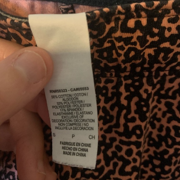 Nike Workout Leggings Pink and Black Leopard Print - Picture 6 of 8